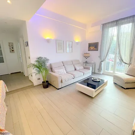 Augusto Marchesi House * Recco